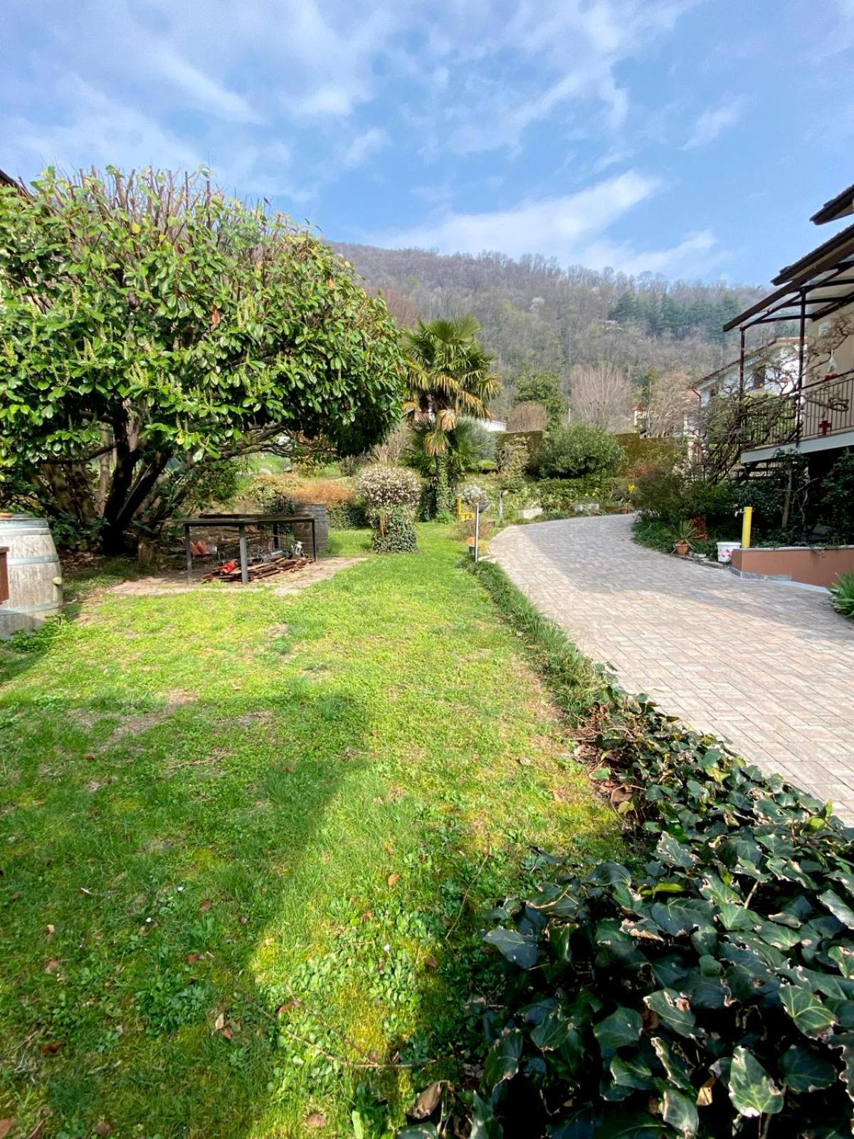 Casa Serena Induno Olona Exteriér fotografie